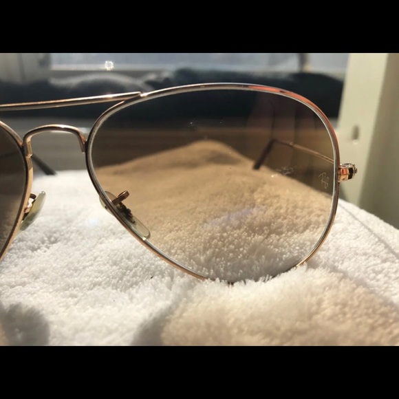 Ray-Ban Aviators - Picture 10 of 14